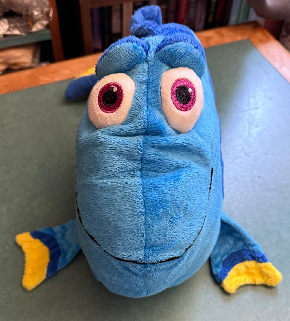 Disney Pixar Dory Pillow Pet Plush - Finding Nemo